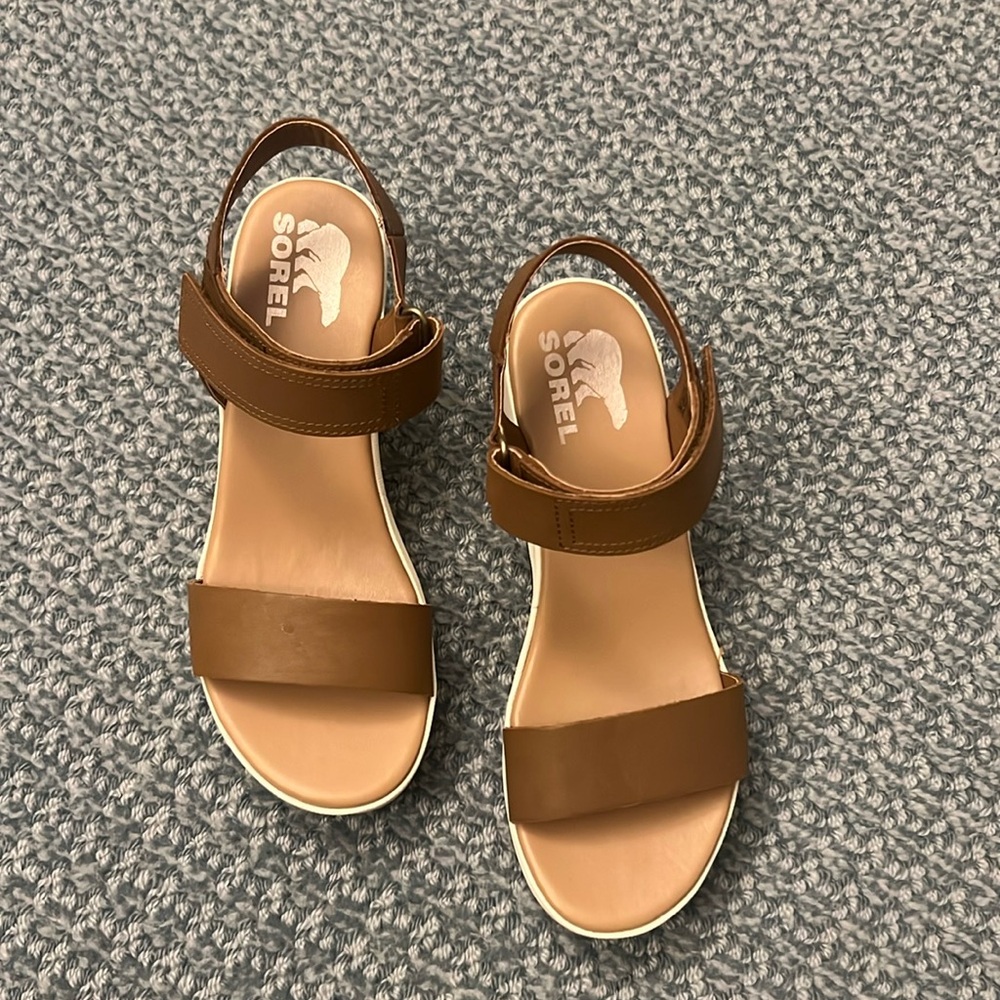 Ankle strap leather wedge sandals